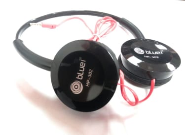 Bluei HP- 302 Over Ear Wired Headphones With Mic  image 3